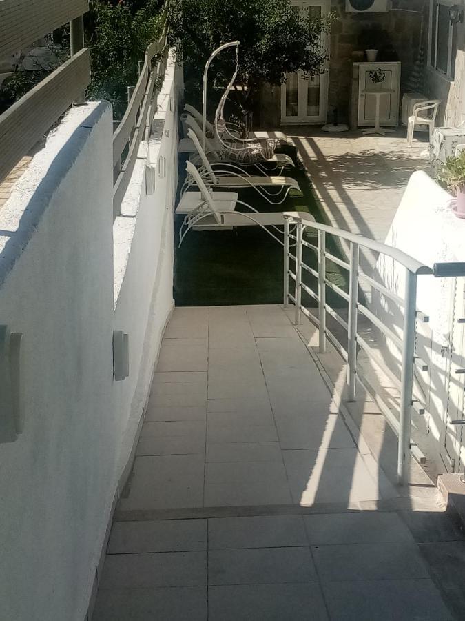 Rose Garden Apartments Pigí Exterior foto