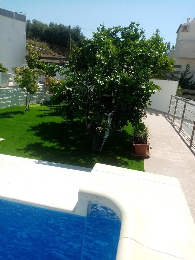 Rose Garden Apartments Pigí Exterior foto
