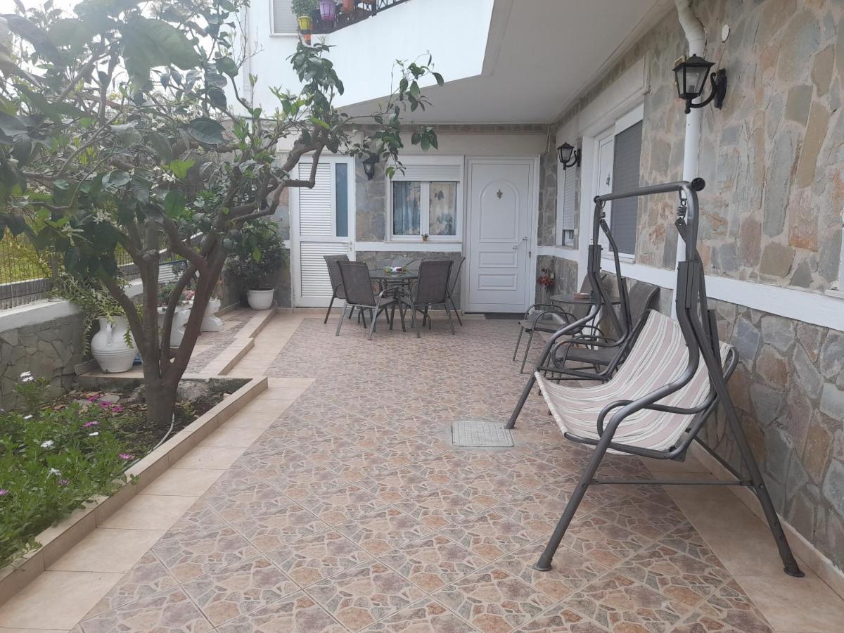 Rose Garden Apartments Pigí Exterior foto